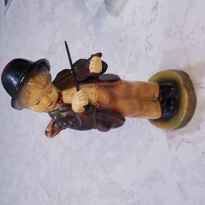 Vintage Devon Ware Boy fiddler